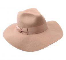 Zoey hat